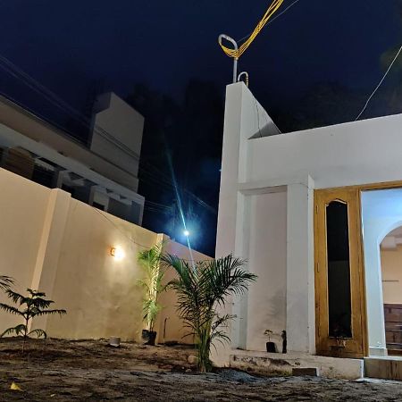 Le Grace Annanagar Lägenhet Madurai Exteriör bild